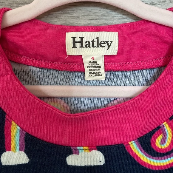 Hatley toddler girl size 4 long sleeve navy and rainbow dress with pockets. - Picture 4 of 6